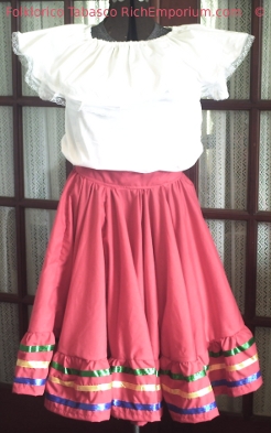 Folklorico de Tabasco Dancer costume traditional dress